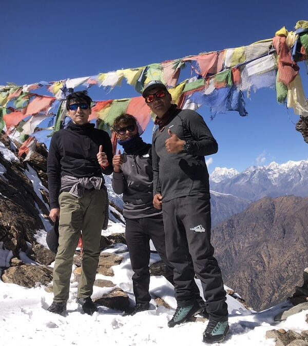 zatrwa-la-pass hinku-valley